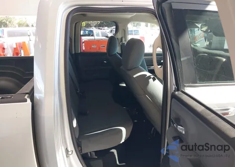 2014 Ram 1500 Slt z USA, uszkodzony, nr VIN 1C6RR6GT0ES477739